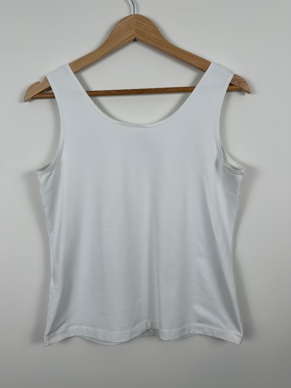 Chico's White Stretch Tank Top | Layering Shell | Wide Strap | Size 1 (M) - Picture 4 of 6